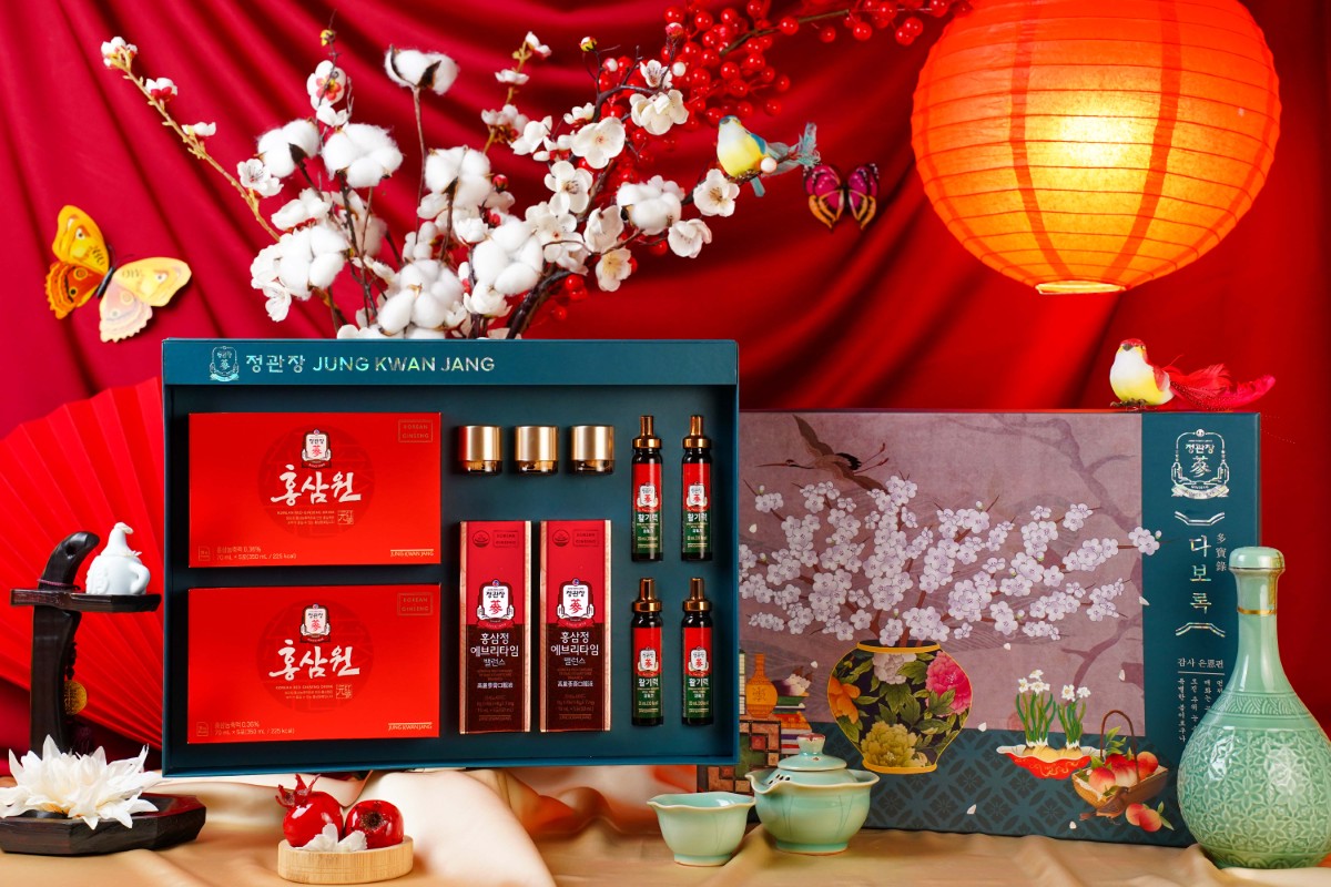 Set quà Tết Thịnh Vượng Hạnh Phúc KGC Jung Kwan Jang gồm nước hồng sâm và Vital Tonic