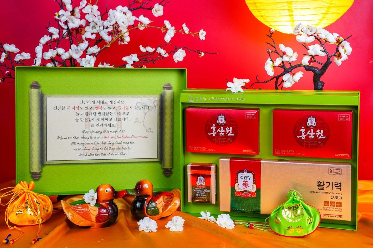 Set quà Tết Vạn Sự Hanh Thông KGC Jung Kwan Jang gồm nước hồng sâm và cao hồng sâm
