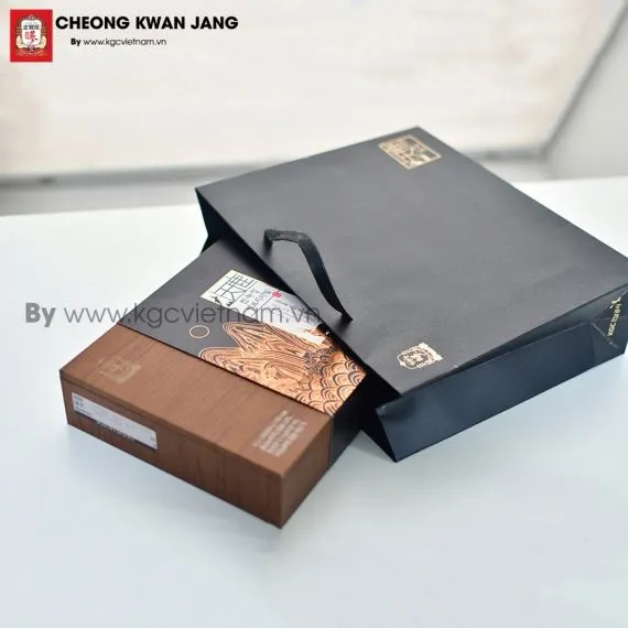 Tinh chất nước hồng sâm nhung hươu KGC Jung Kwan Jang Cheon Nok 10g x 30 gói